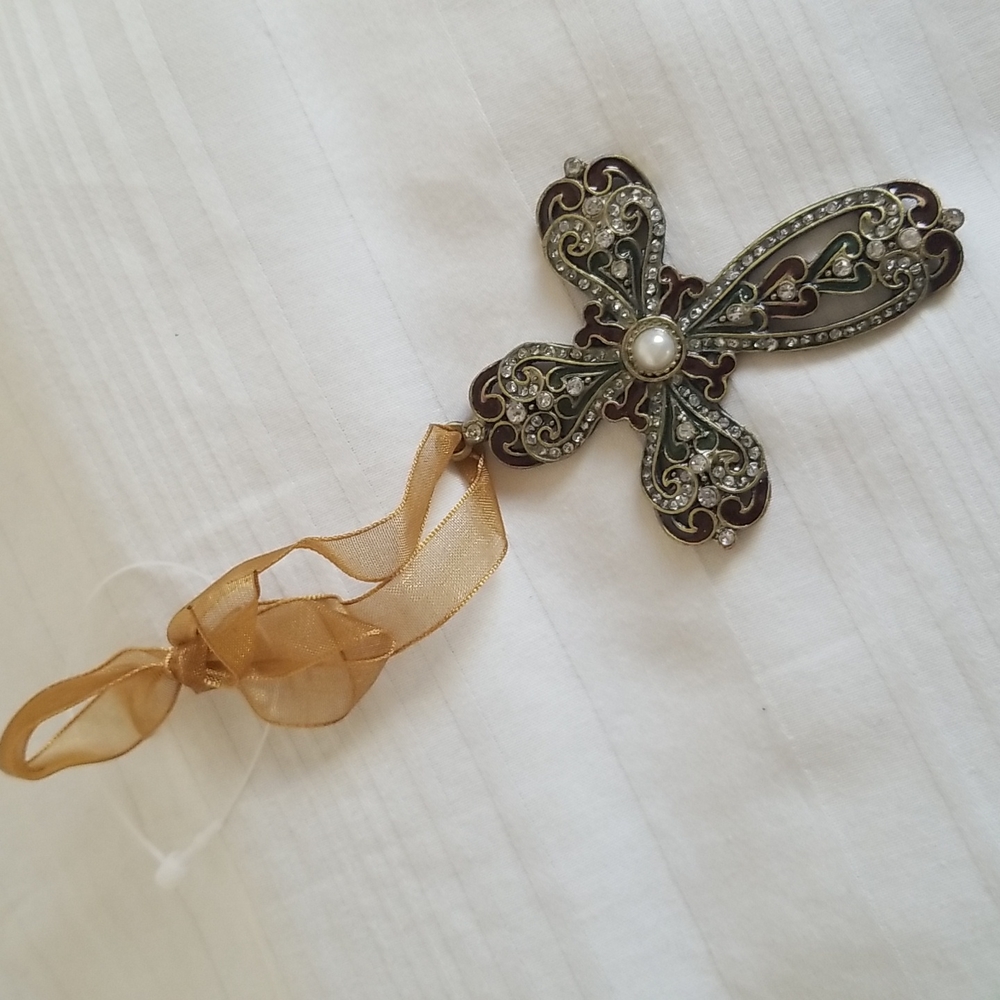 New Gold Rhinestone Cross Pearl Ornament